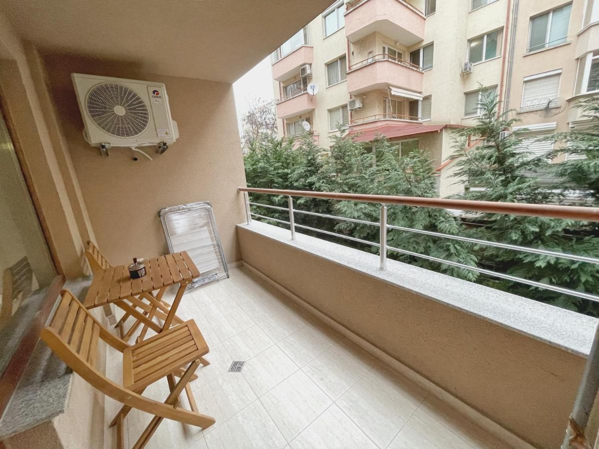 Апартамент Лина Burgas Exterior photo